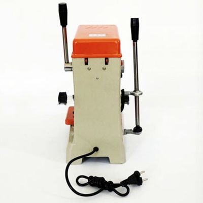 Máquina de corte de llaves de 110/220V con proveedor de soluciones de duplicación de llaves de acero
