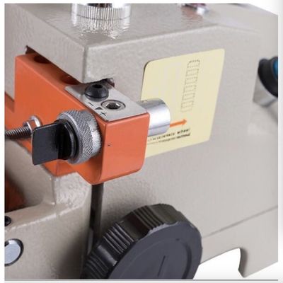 DEFU 100E1 máquina de duplicación de llaves universales perfecta para llaves de puertas y automóviles