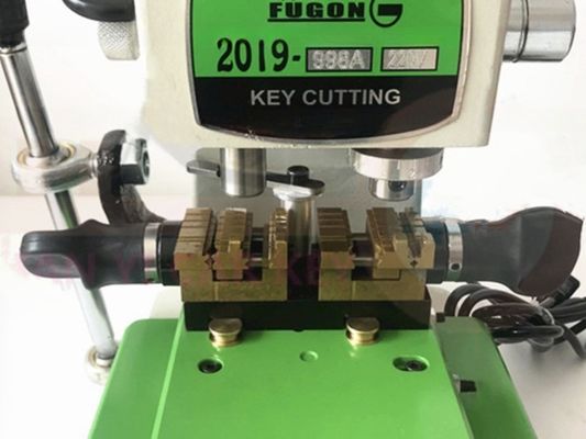 Fugong-998A Máquina de corte de llaves de automóvil vertical y horizontal 2 en 1 rendimiento
