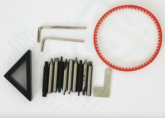 Producir eficientemente llaves de puerta con DEFU 368A máquina de corte de llaves de coche peso bruto 9 kg