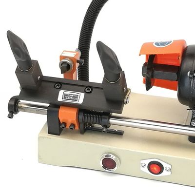 DEPAI D27 Duplicador de llaves de automóvil de alta precisión Máquina de corte de llaves de tipo horizontal