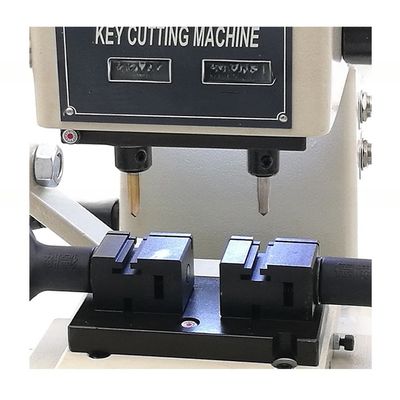 35*23*24cm Máquina de llave portátil duplicada vertical DEPAI D30A para el corte de llaves de automóvil
