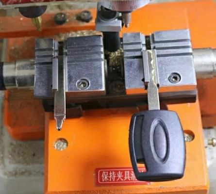 110V/220V Defu 368A máquina de corte de llaves rápida y precisa para duplicar llaves de automóviles